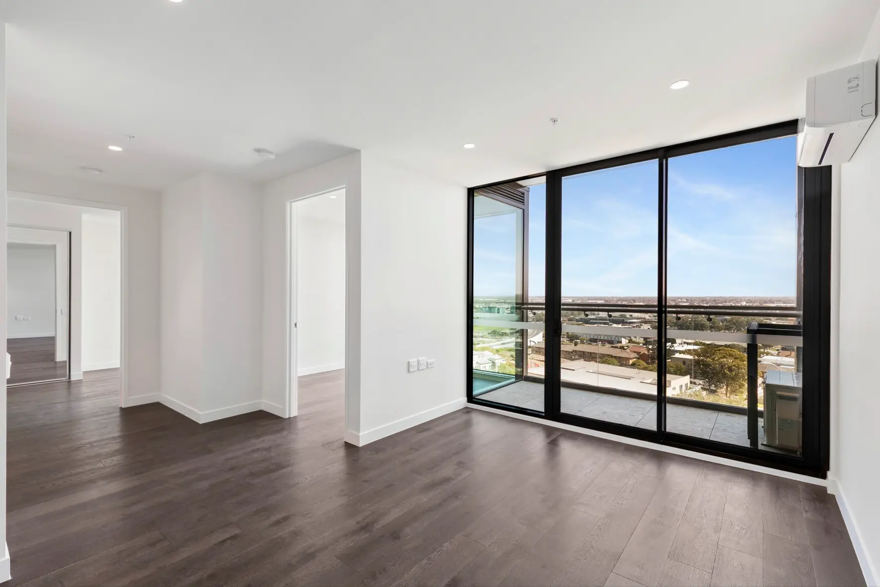 Dandenong Apartment view 10