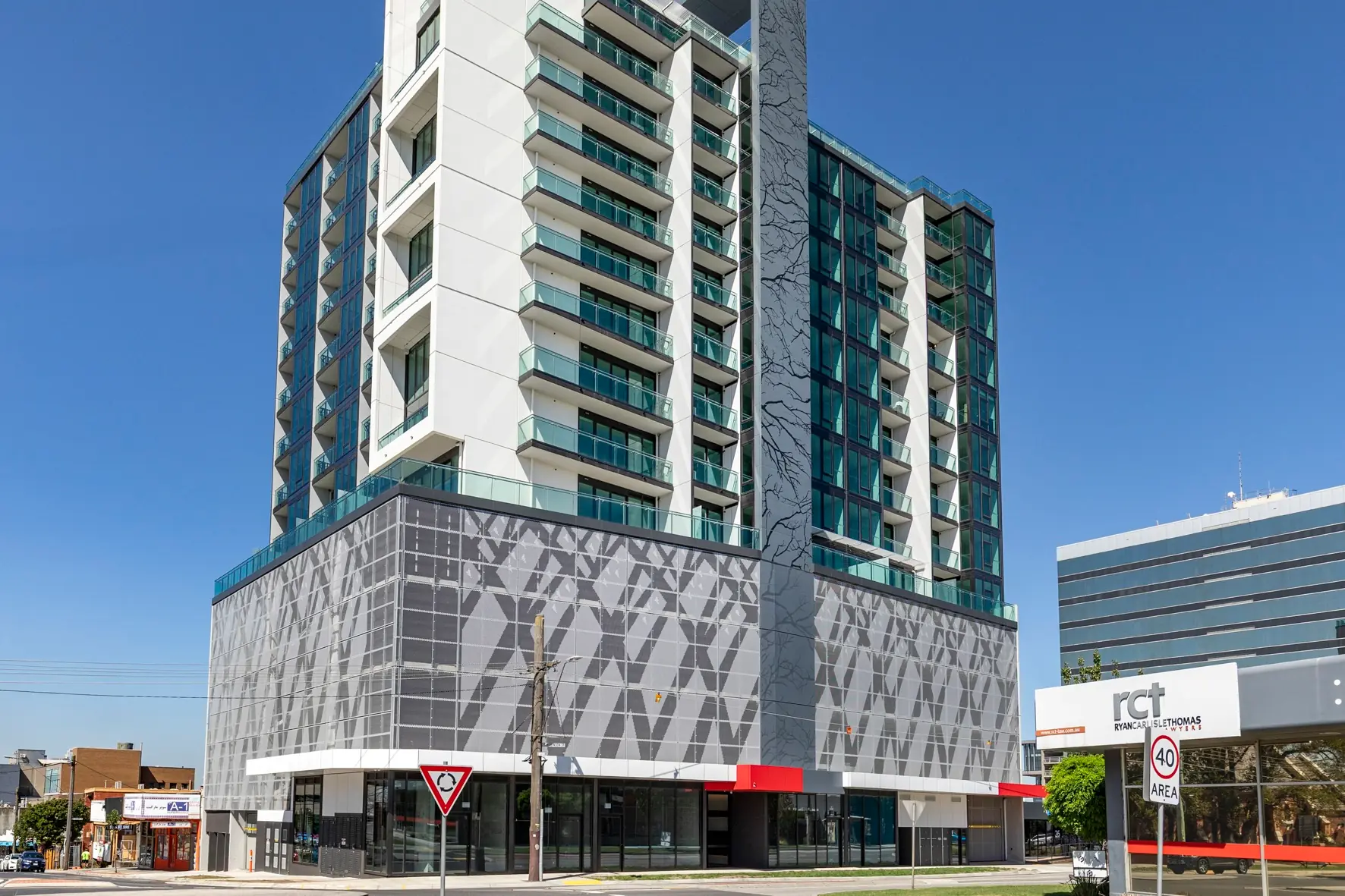 Dandenong Apartment view 3